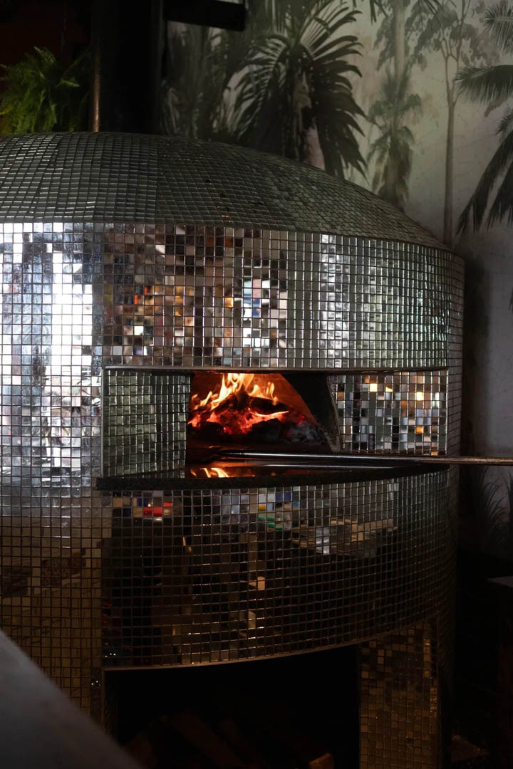 La Prada Restaurant & Bar