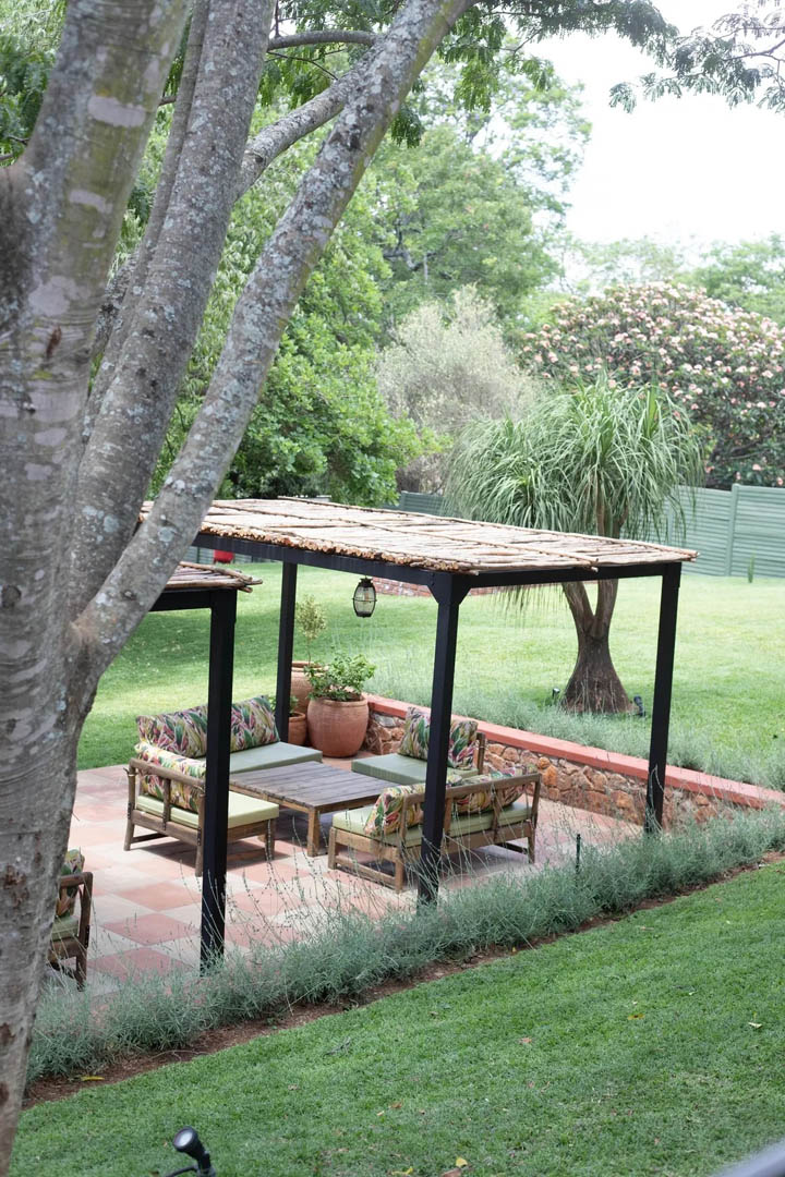 La Prada Restaurant & Bar
